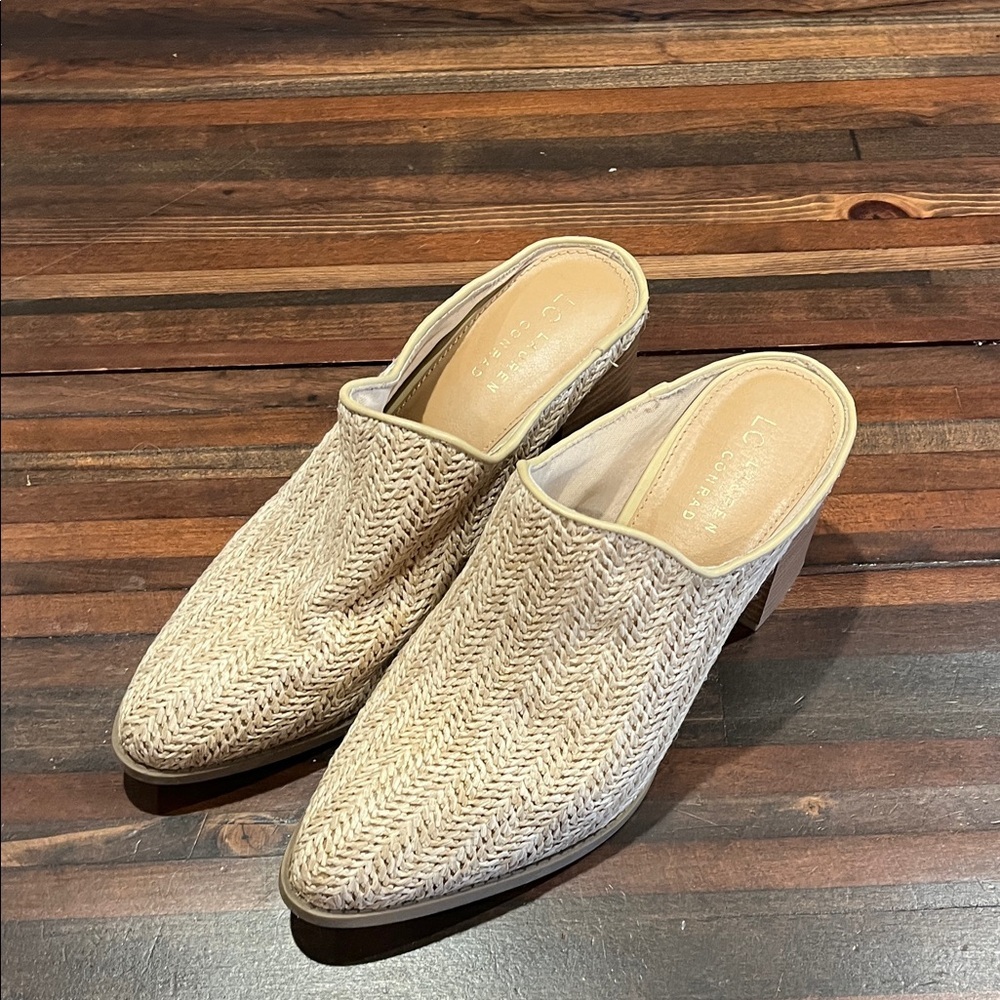 LC Lauren Conrad Cream Woven Sandals